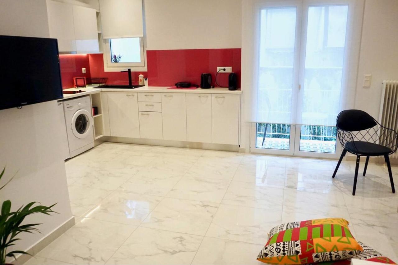 Cozy Apartment In The Center Of アテネ エクステリア 写真