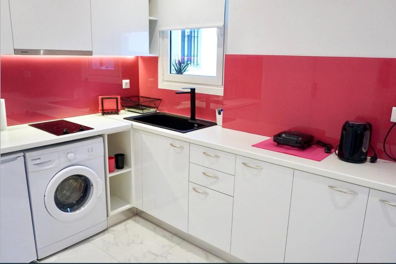 Cozy Apartment In The Center Of アテネ エクステリア 写真